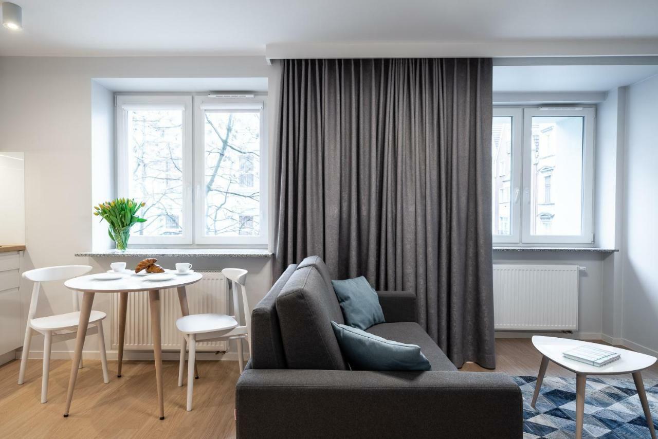 Q19 Apartments Rynek ヴロツワフ エクステリア 写真